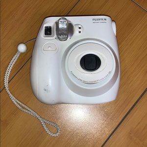 FUJIFILM Instax Mini 7